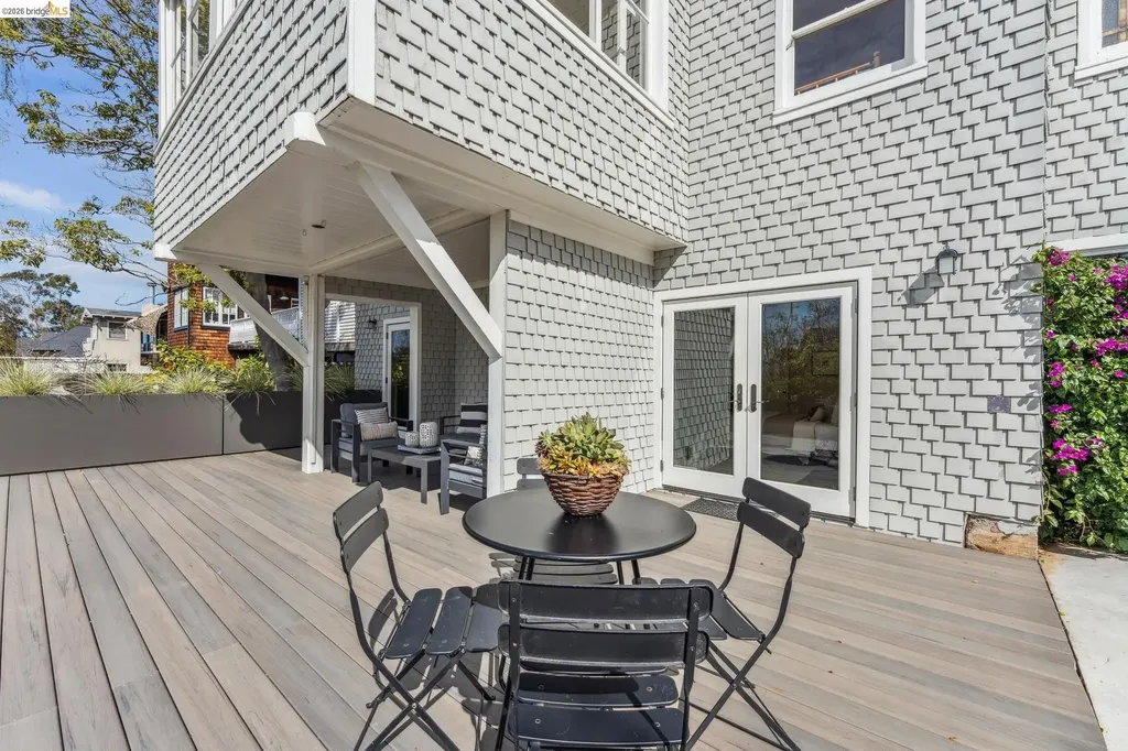 23 Monte Avenue Piedmont CA 94611