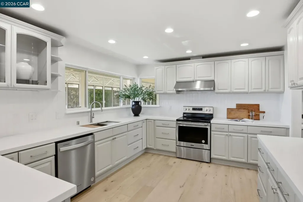 128 Diablo View Drive Orinda CA 94563