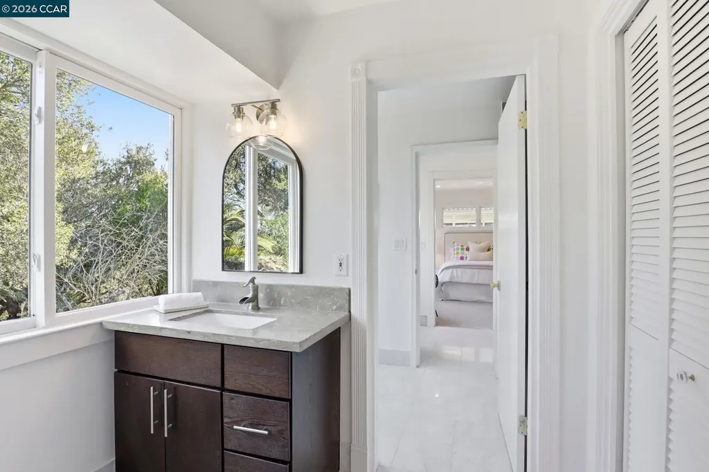 128 Diablo View Drive Orinda CA 94563