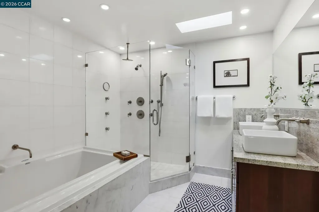 128 Diablo View Drive Orinda CA 94563