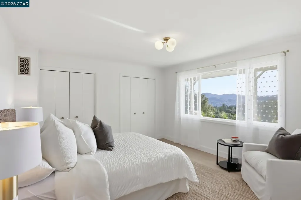 128 Diablo View Drive Orinda CA 94563