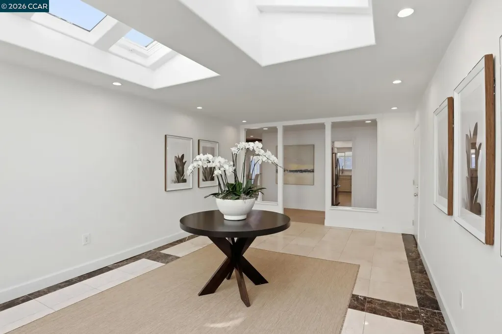 128 Diablo View Drive Orinda CA 94563