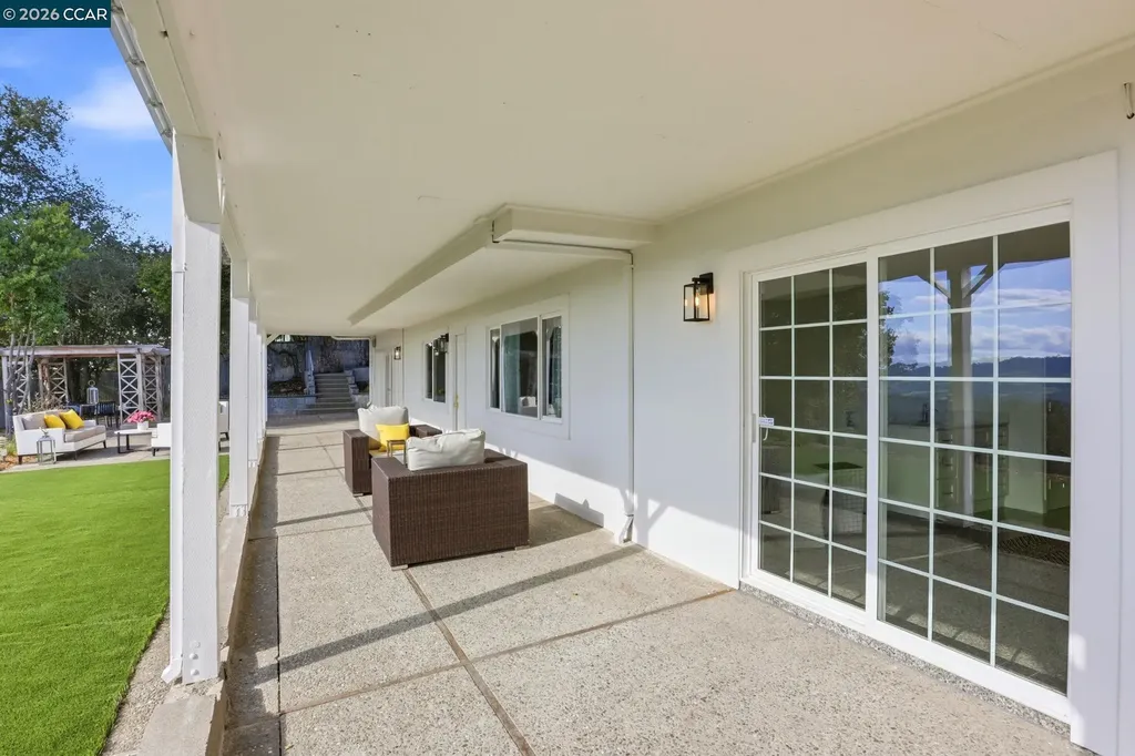 128 Diablo View Drive Orinda CA 94563