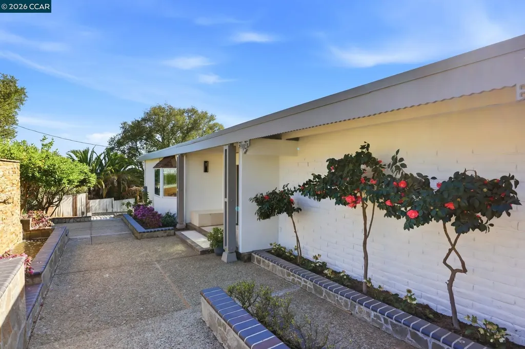 128 Diablo View Drive Orinda CA 94563
