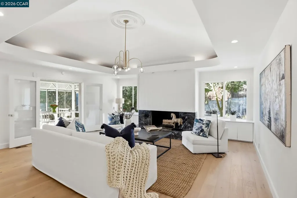 128 Diablo View Drive Orinda CA 94563