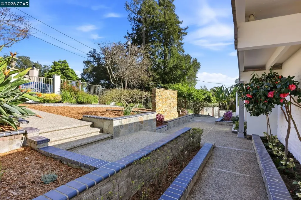 128 Diablo View Drive Orinda CA 94563