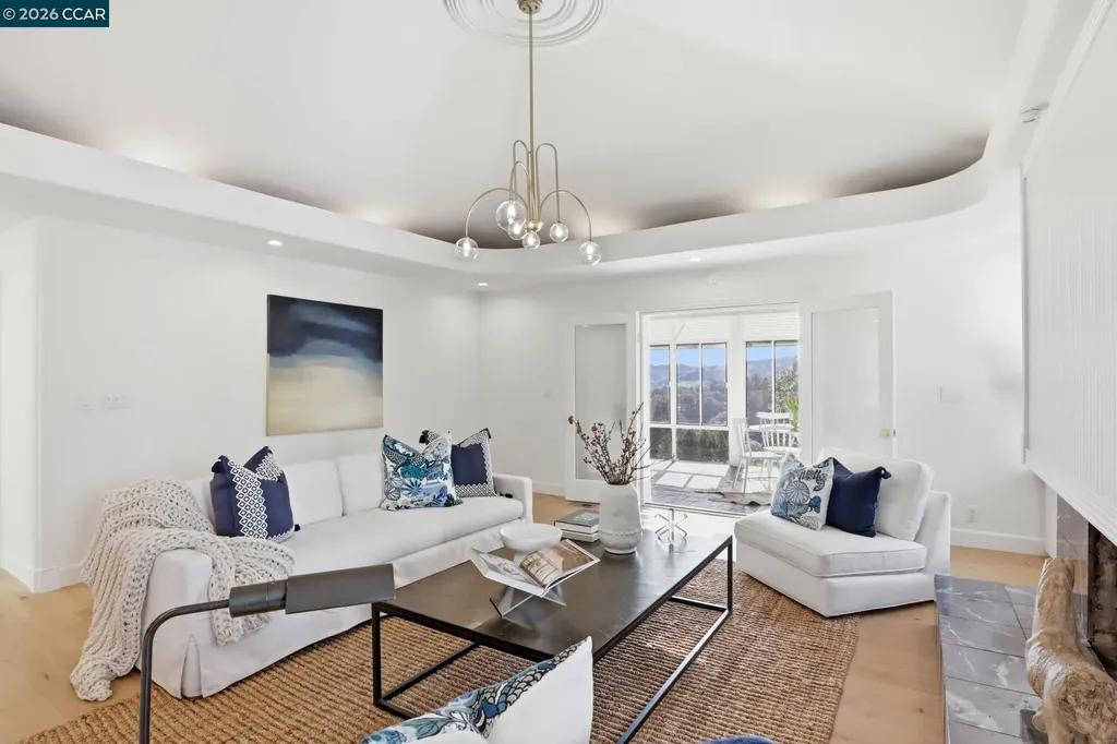 128 Diablo View Drive Orinda CA 94563