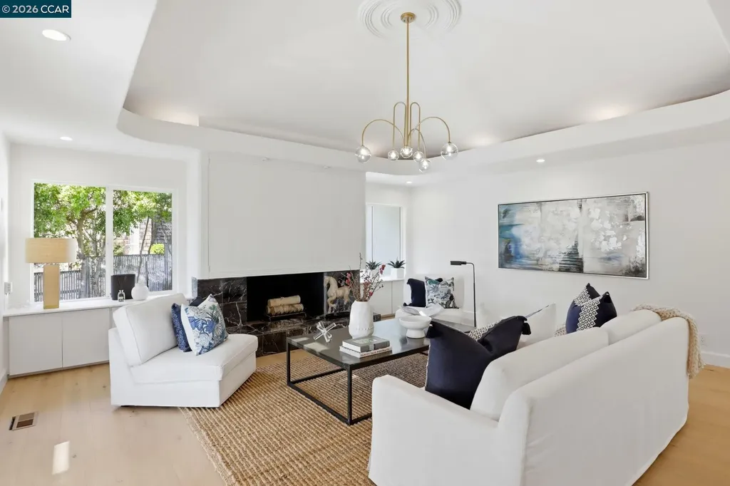 128 Diablo View Drive Orinda CA 94563