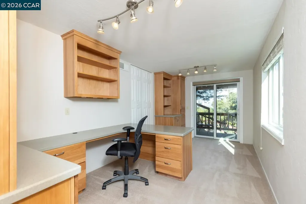 1087 Hillside Drive Martinez CA 94553