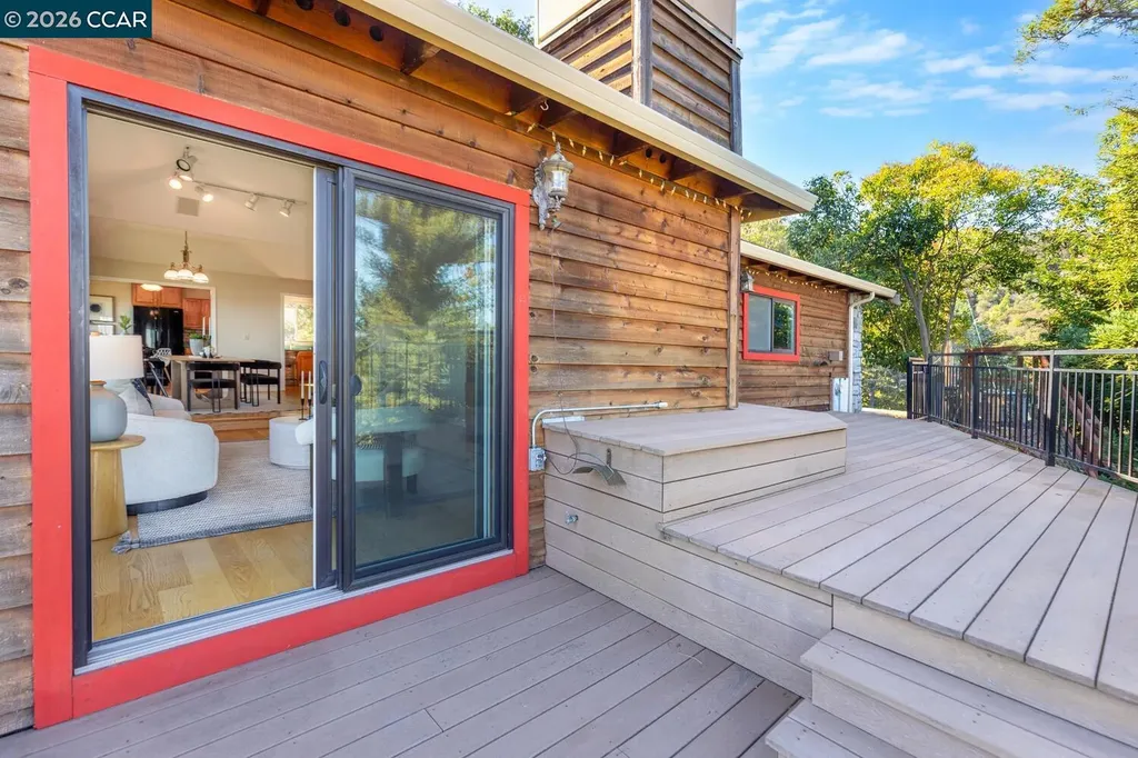 1087 Hillside Drive Martinez CA 94553