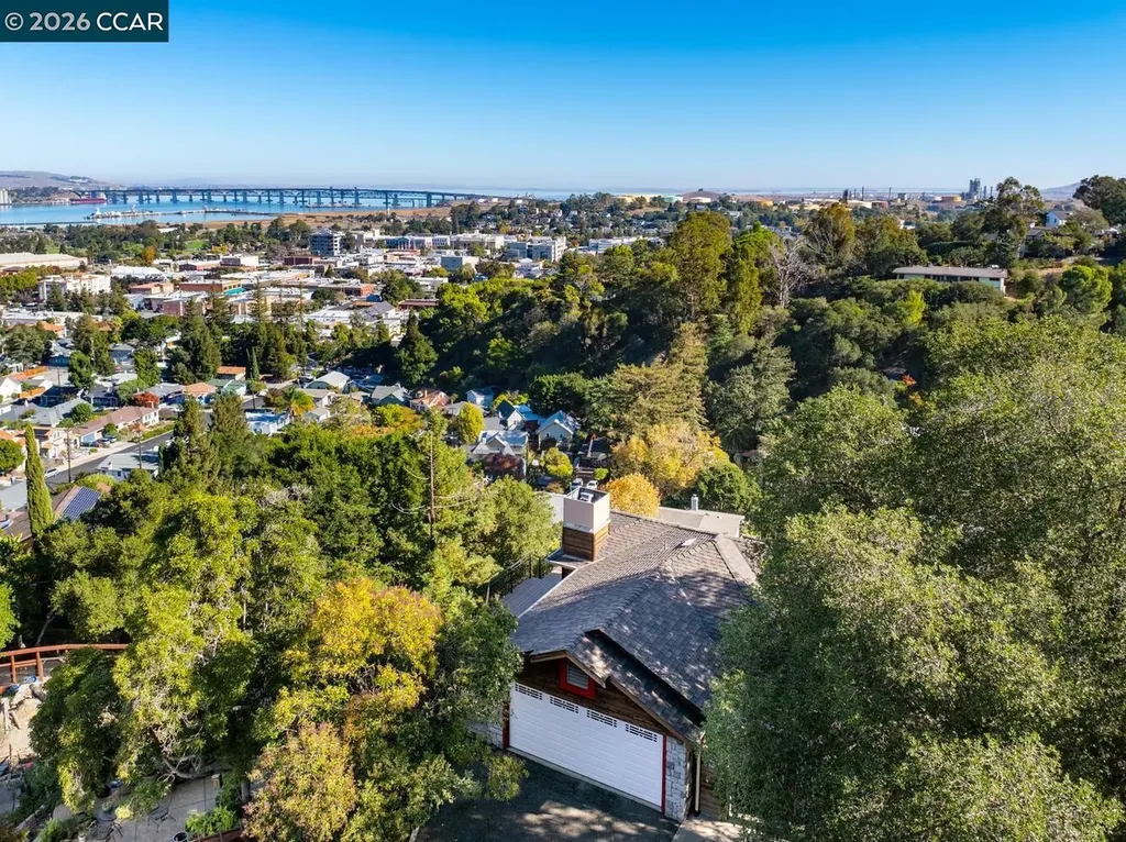 1087 Hillside Drive Martinez CA 94553
