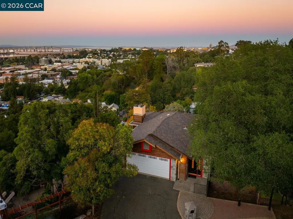 1087 Hillside Drive Martinez CA 94553