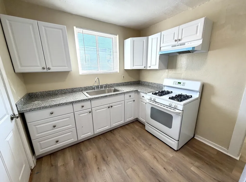 324 Idora Avenue Vallejo CA 94591