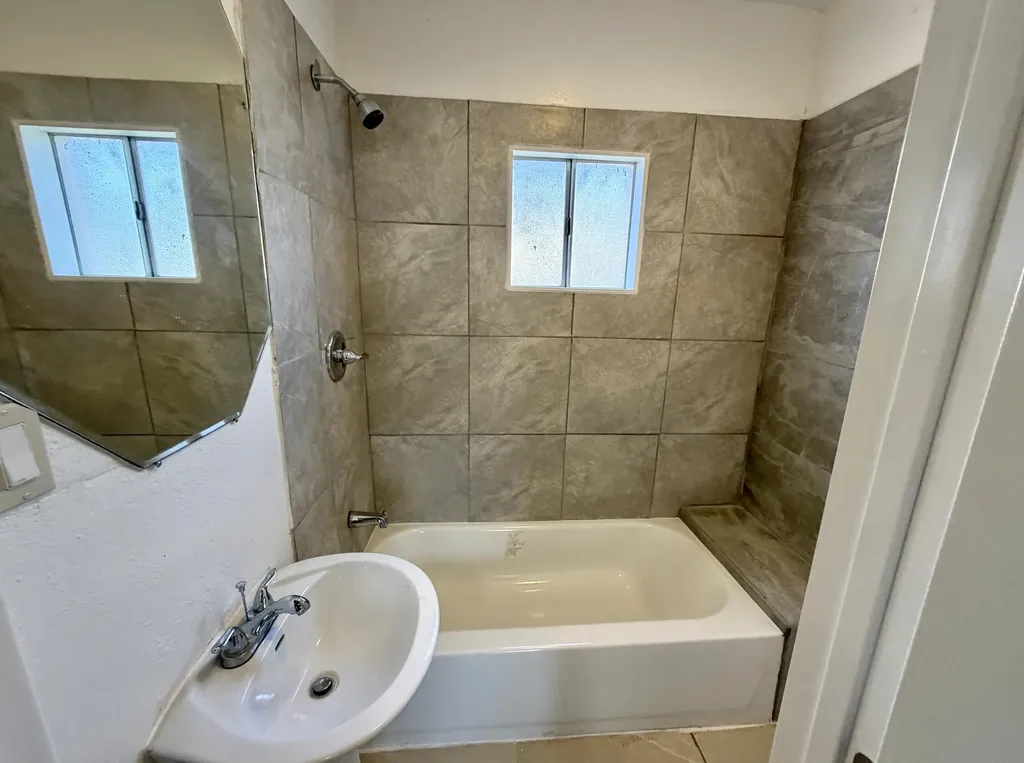324 Idora Avenue Vallejo CA 94591
