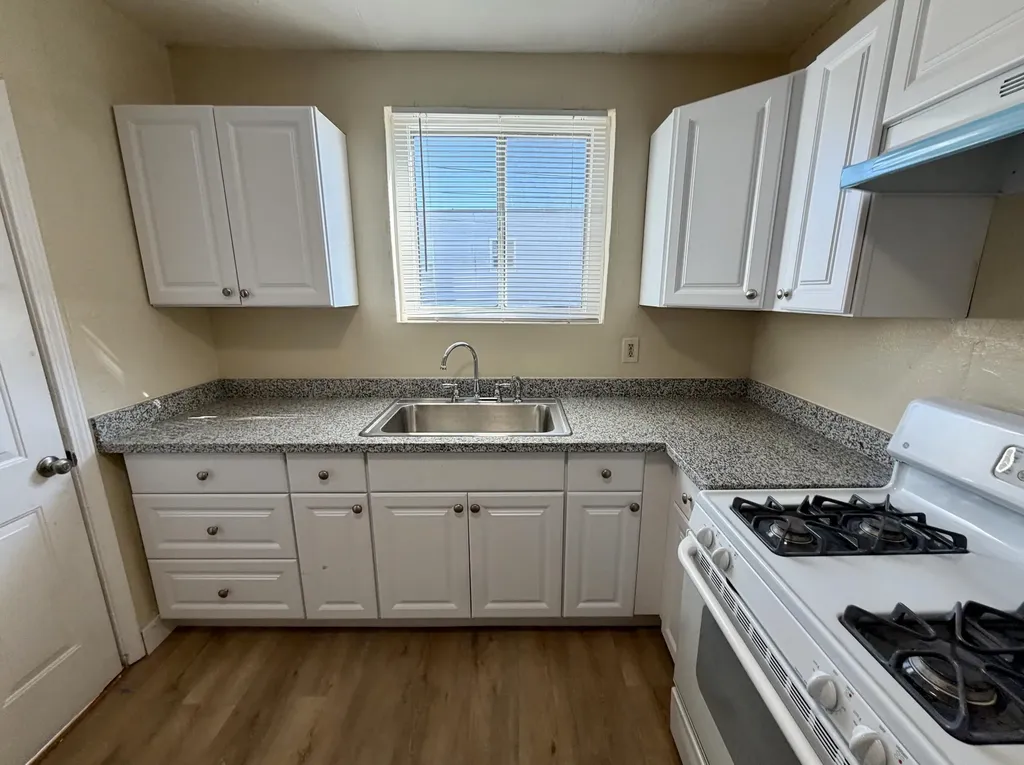 324 Idora Avenue Vallejo CA 94591