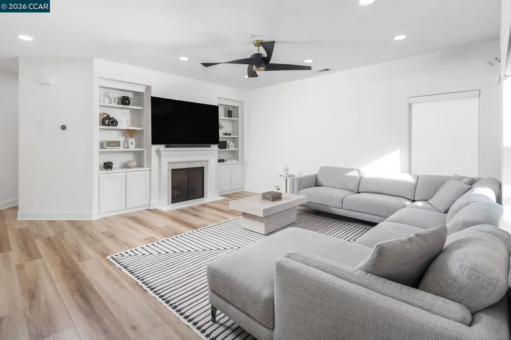 2373 Alsace Court Livermore CA 94550