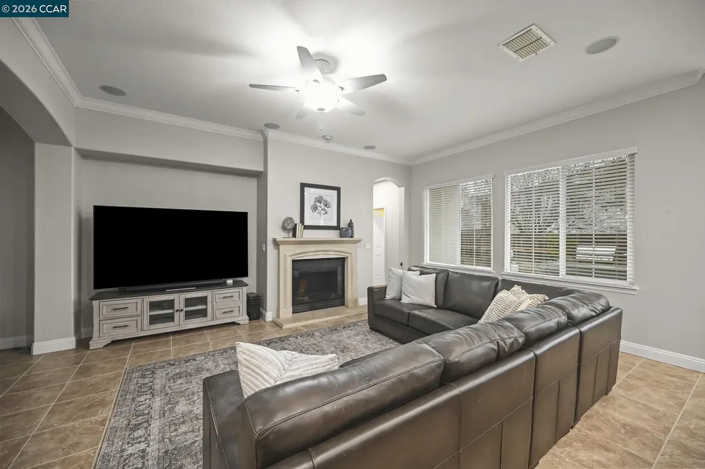 400 Marsanne Court Danville CA 94506