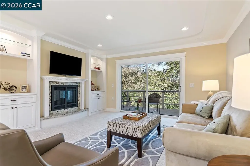 1332 Running Springs Road Walnut Creek CA 94595