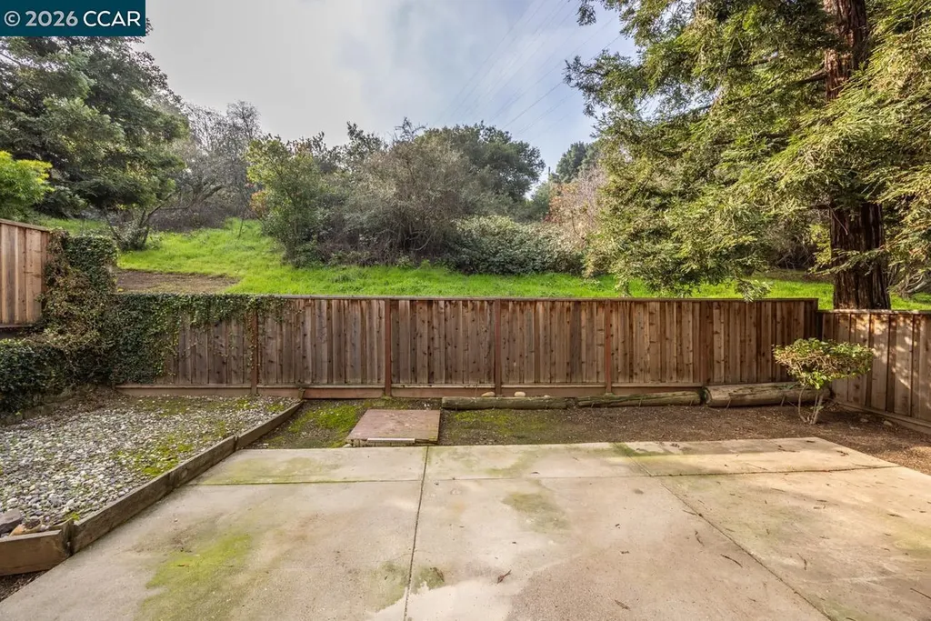 122 Bridgeview Court Crockett CA 94525