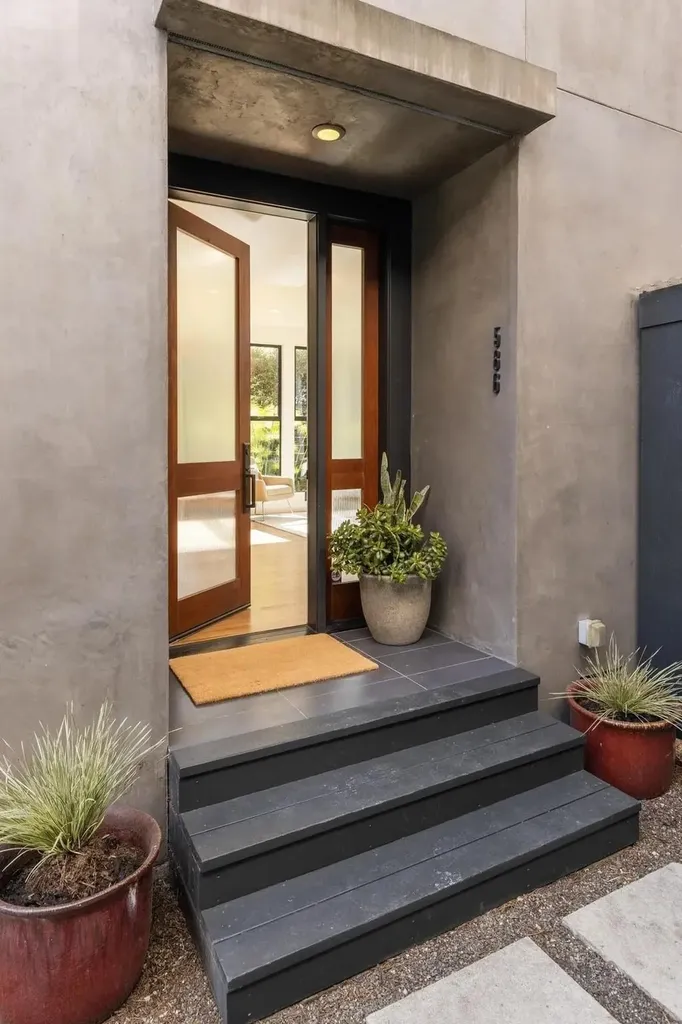 313 Spruce Street Alameda CA 94501