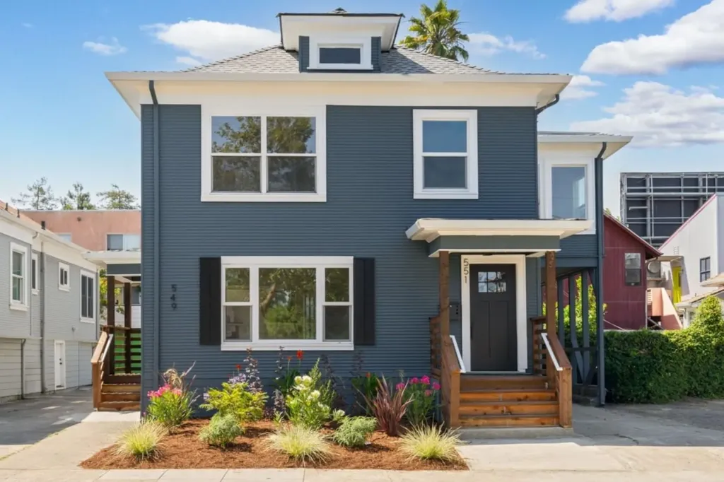 551 53rd Street Oakland CA 94609