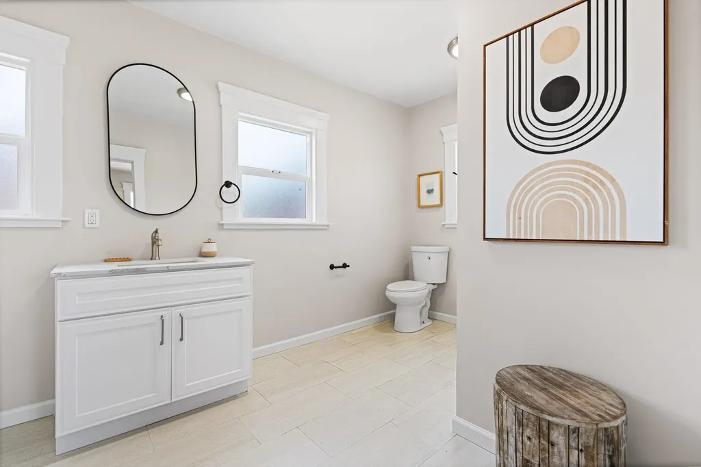 551 53rd Street Oakland CA 94609