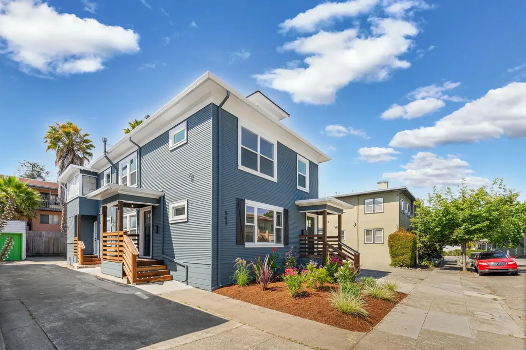 551 53rd Street Oakland CA 94609
