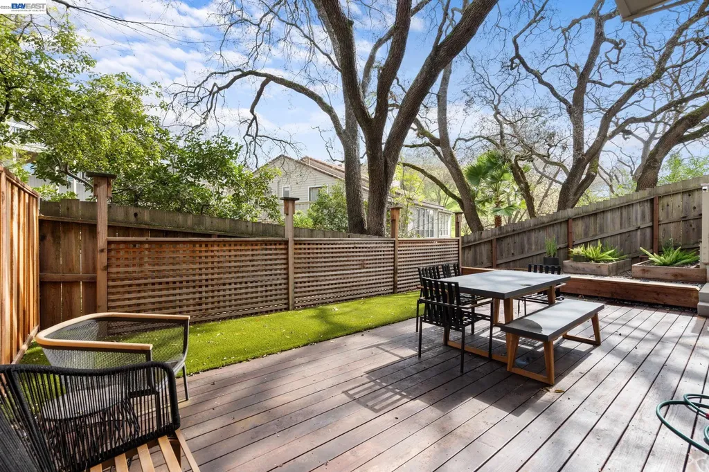 14 Heritage Oaks Road Pleasant Hill CA 94523