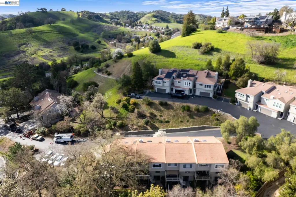 14 Heritage Oaks Road Pleasant Hill CA 94523