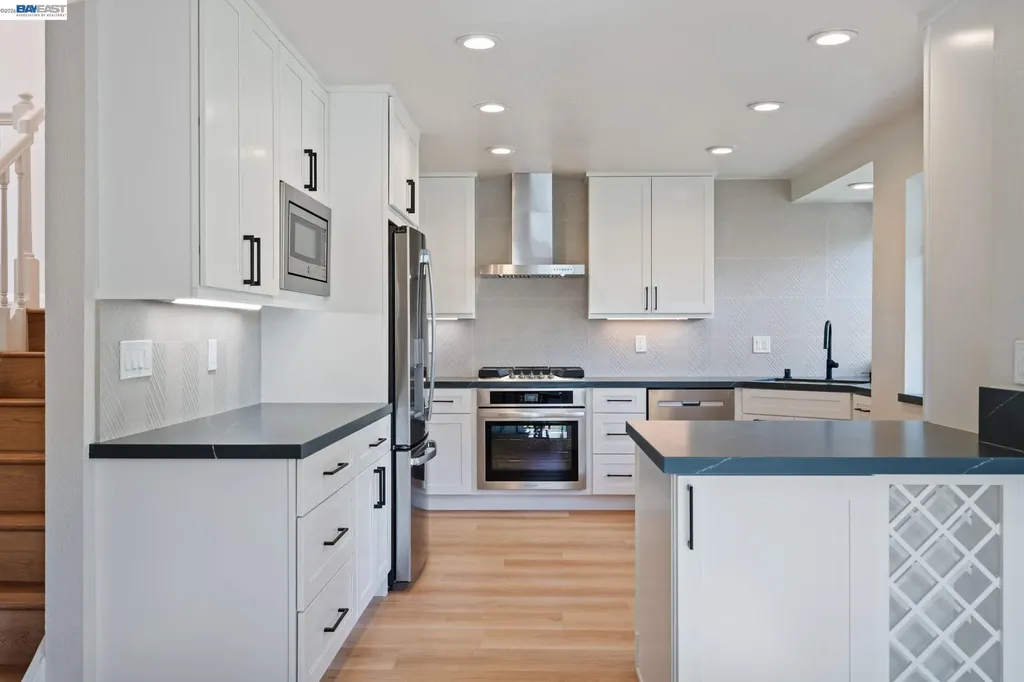 14 Heritage Oaks Road Pleasant Hill CA 94523