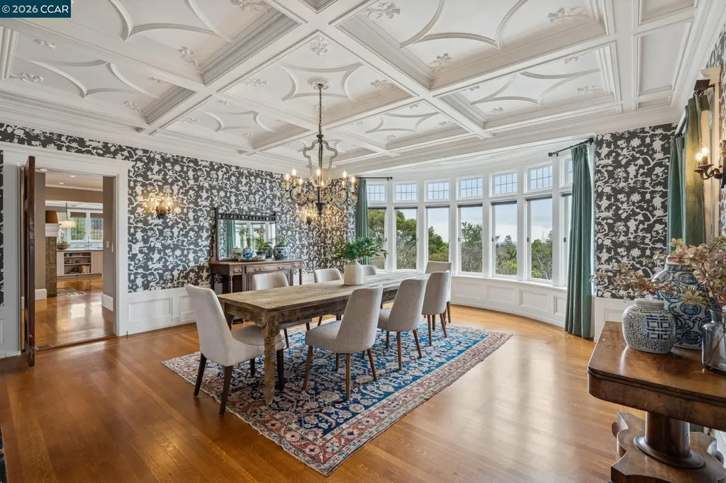 62 Farragut Avenue Piedmont CA 94610