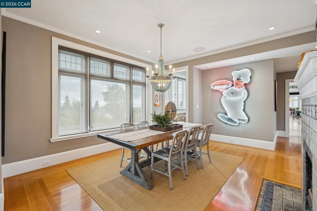 62 Farragut Avenue Piedmont CA 94610