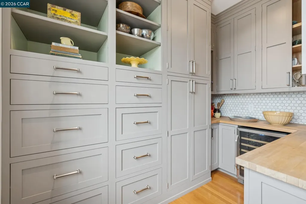 62 Farragut Avenue Piedmont CA 94610