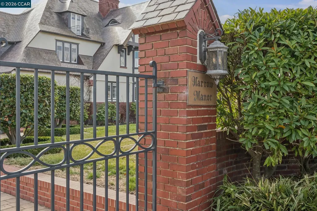 62 Farragut Avenue Piedmont CA 94610