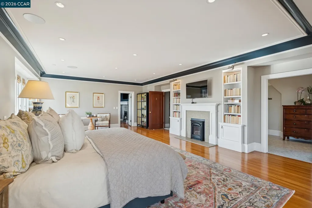 62 Farragut Avenue Piedmont CA 94610