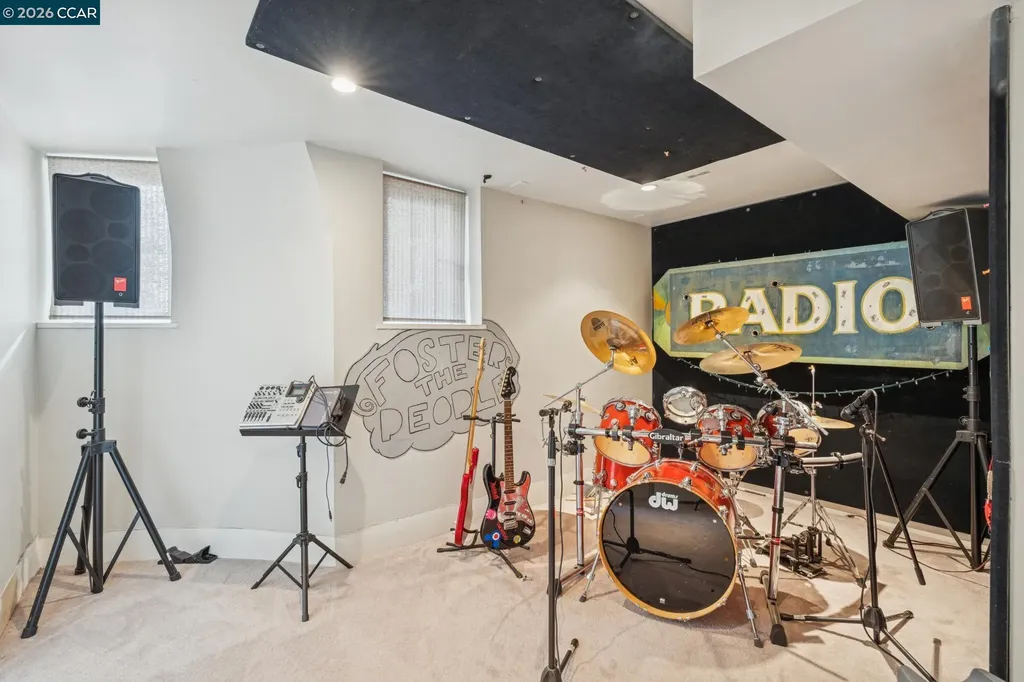 62 Farragut Avenue Piedmont CA 94610