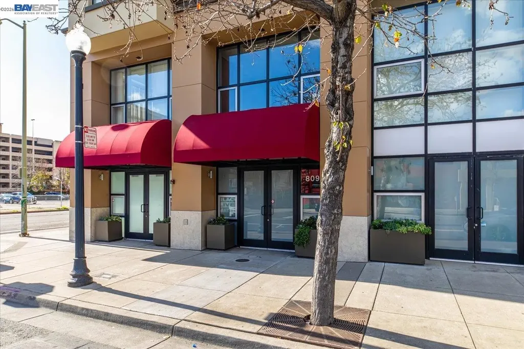 809 Clay Street Oakland CA 94607