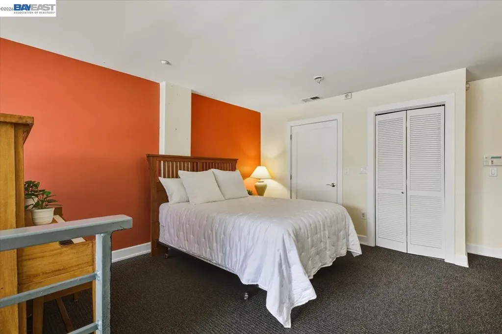 809 Clay Street Oakland CA 94607
