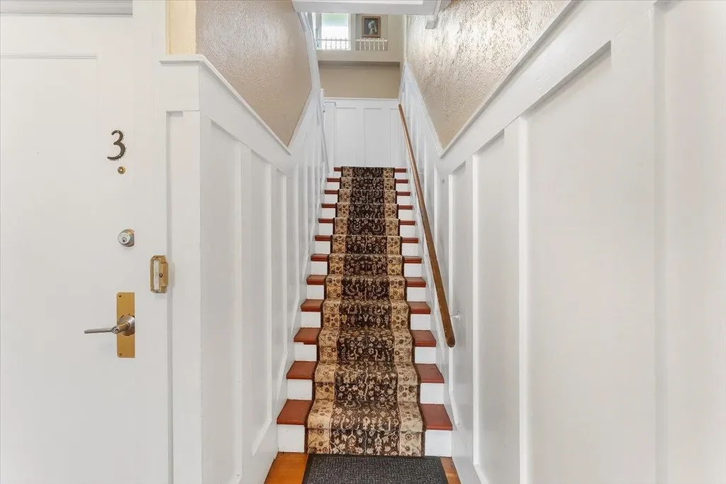 133 Echo Avenue Oakland CA 94611