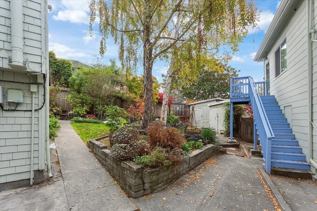 133 Echo Avenue Oakland CA 94611