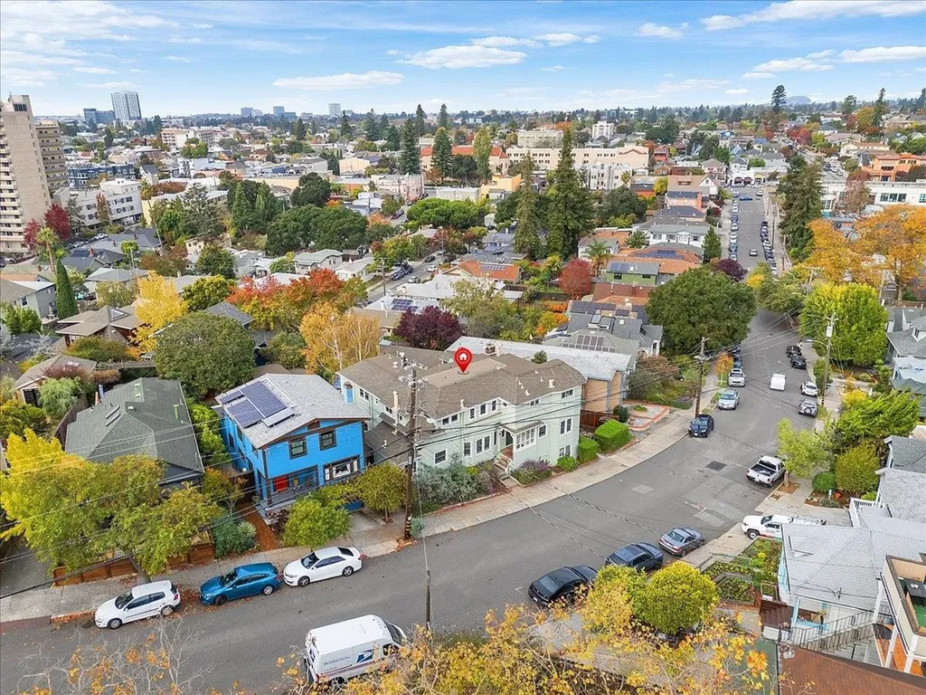 133 Echo Avenue Oakland CA 94611