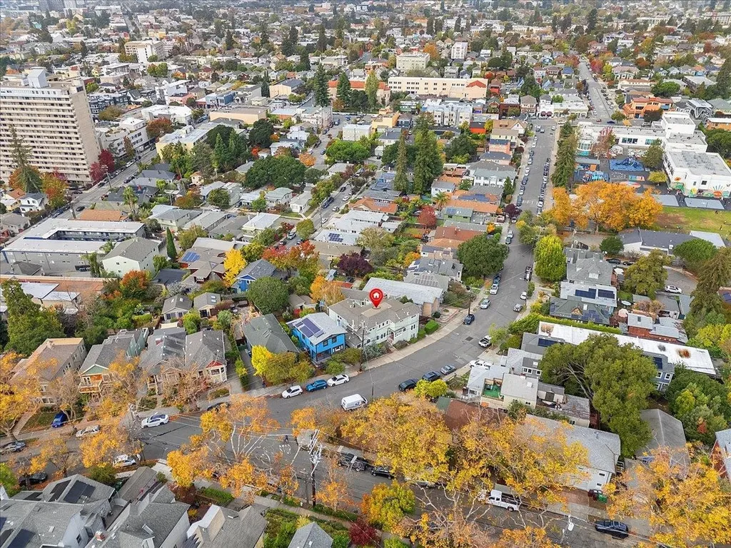 133 Echo Avenue Oakland CA 94611