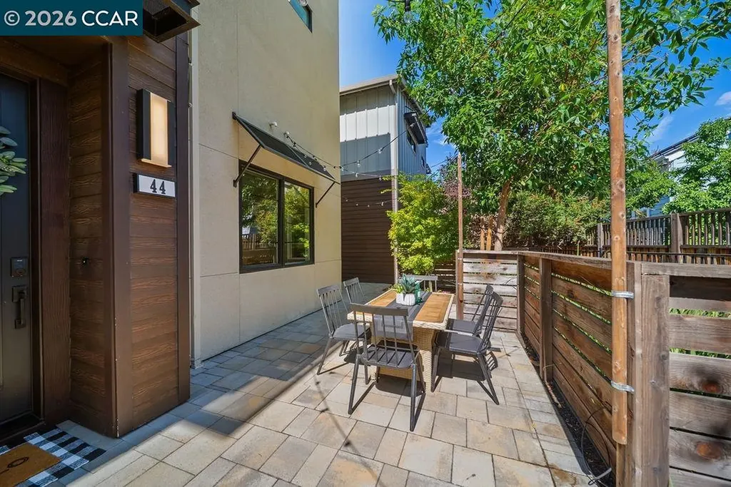 44 Analisa Lane Walnut Creek CA 94596