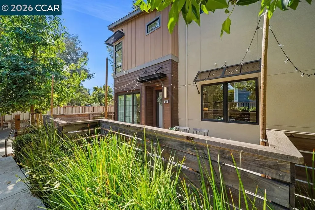 44 Analisa Lane Walnut Creek CA 94596