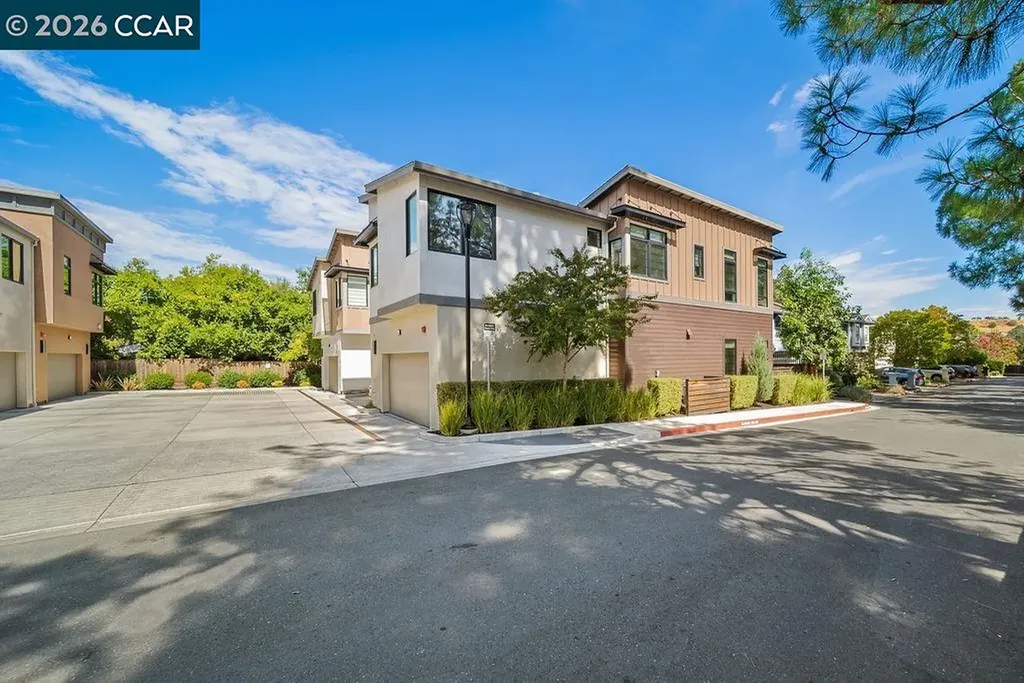 44 Analisa Lane Walnut Creek CA 94596