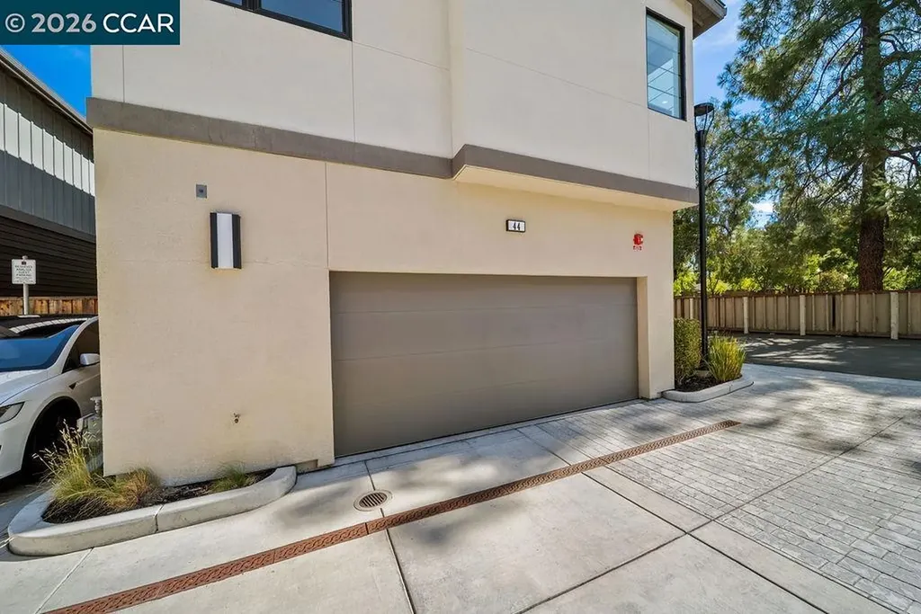 44 Analisa Lane Walnut Creek CA 94596