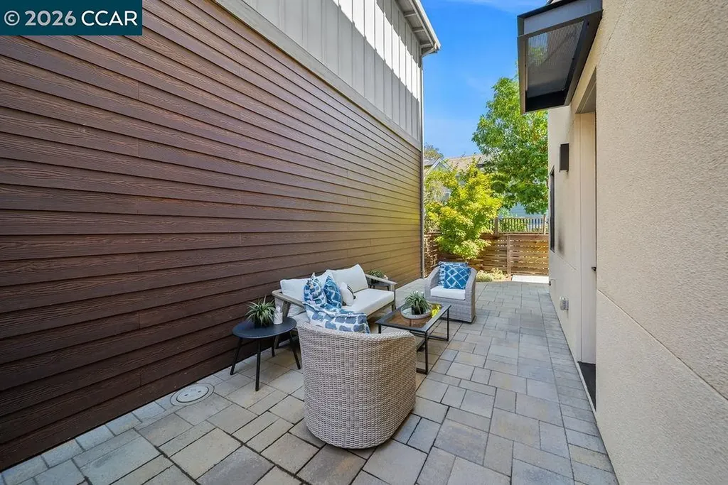 44 Analisa Lane Walnut Creek CA 94596