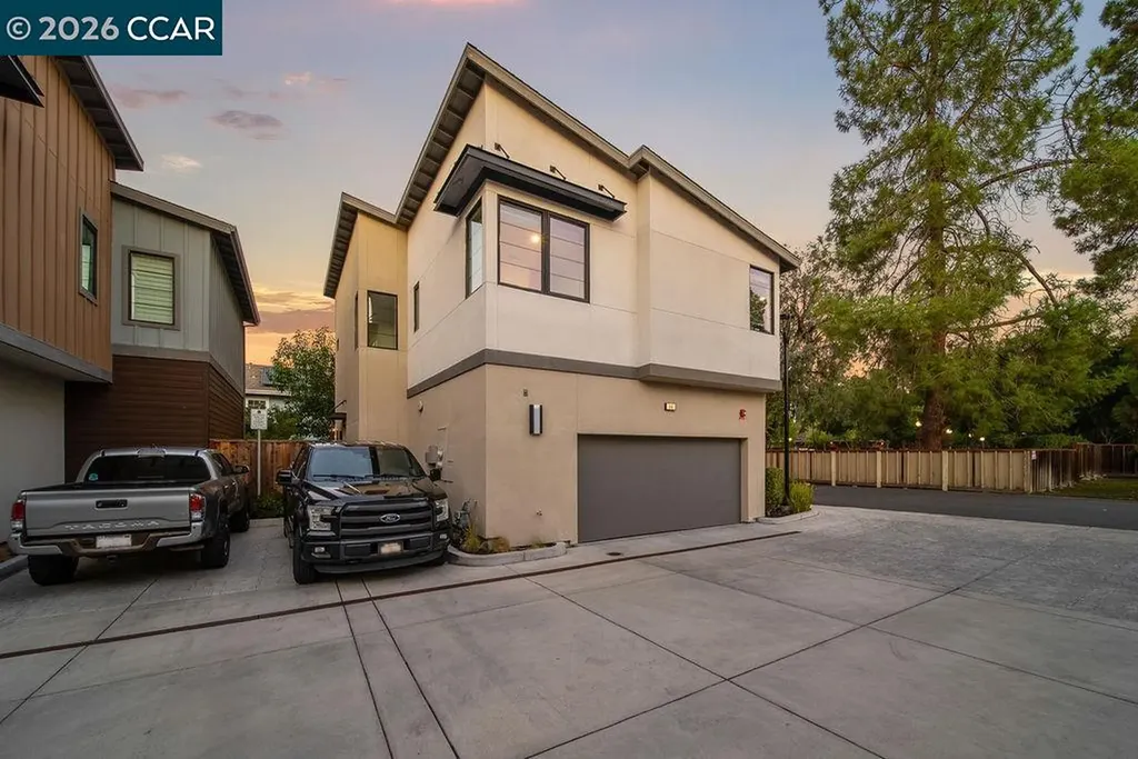 44 Analisa Lane Walnut Creek CA 94596