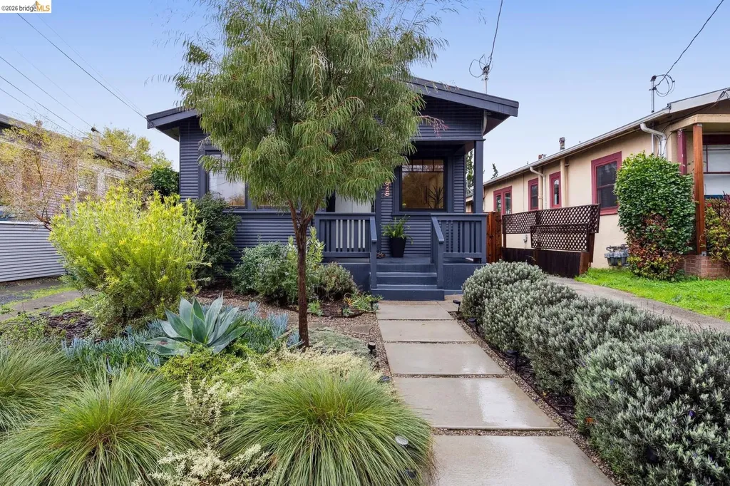 3545 Redding Street Oakland CA 94619