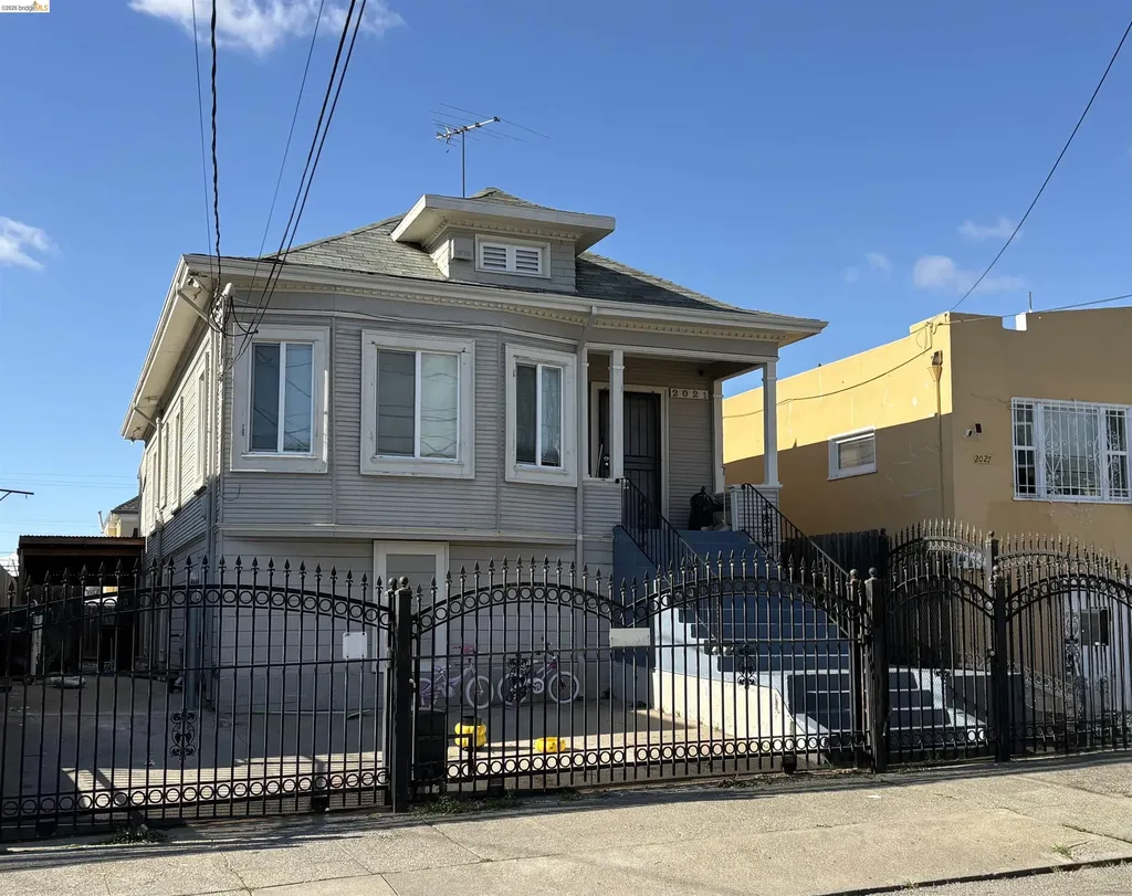 2021 Mitchell Street Oakland CA 94601